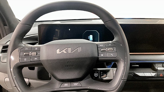 Kia EV9 10 of 17