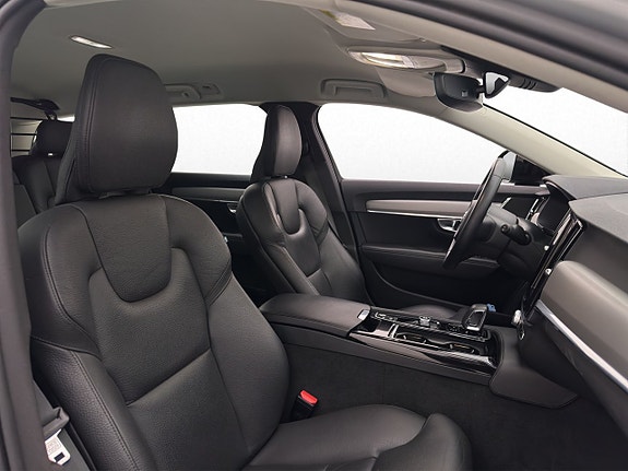 Volvo V90 28 of 30