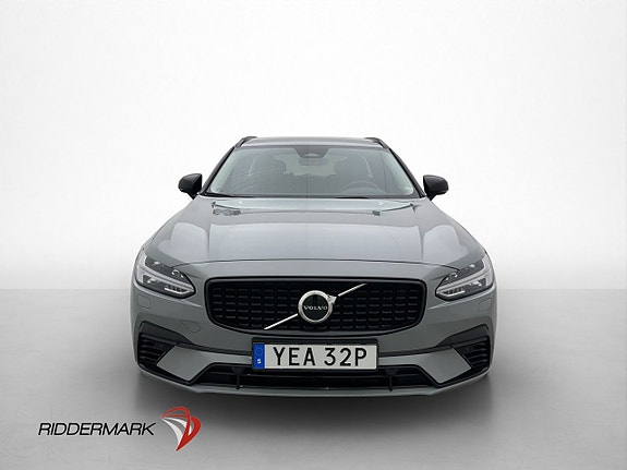 Volvo V90 2 of 30