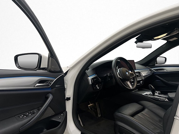 BMW 530e 11 of 30