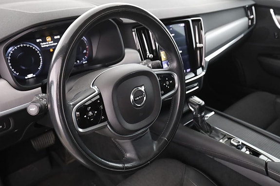 Volvo V90 12 of 30