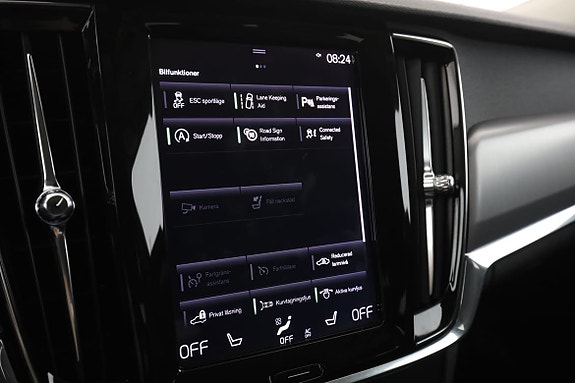 Volvo V90 24 of 30