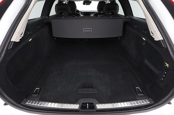 Volvo V90 18 of 30