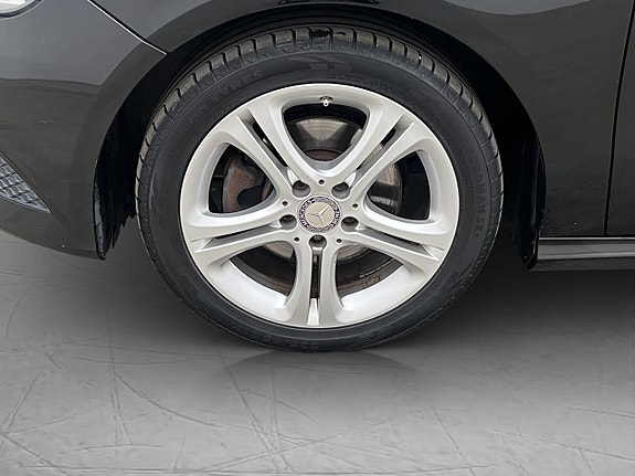 Mercedes-Benz A180 26 of 30