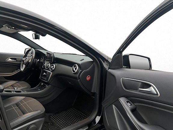 Mercedes-Benz A180 24 of 30