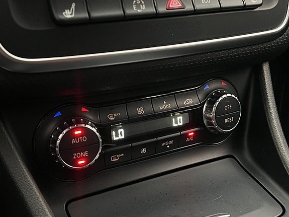 Mercedes-Benz A180 20 of 30