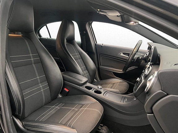 Mercedes-Benz A180 23 of 30