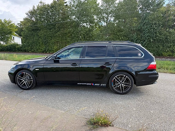 BMW 525i