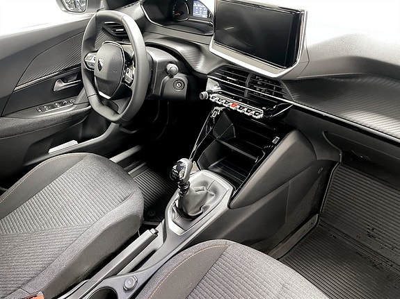 Peugeot 2008 10 of 15