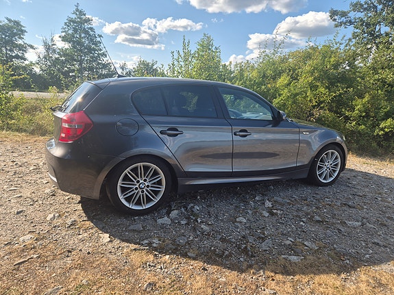 BMW 120d 3 of 10