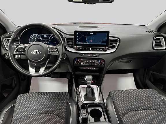 Kia XCeed 7 of 21