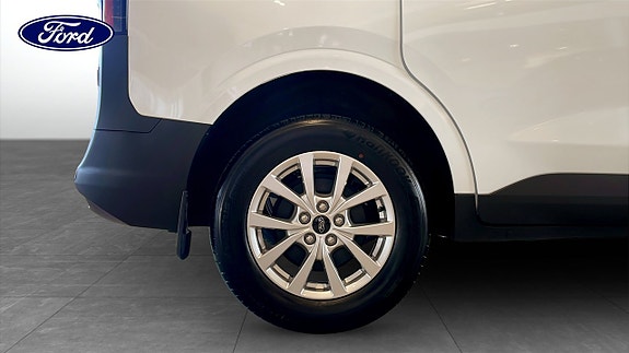 Ford Courier 9 of 9
