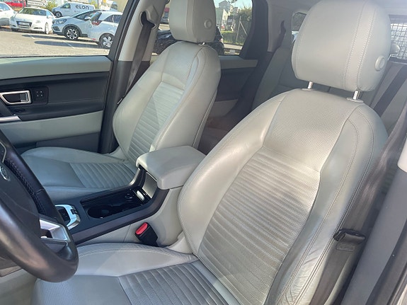 Land Rover Discovery Sport 11 of 19