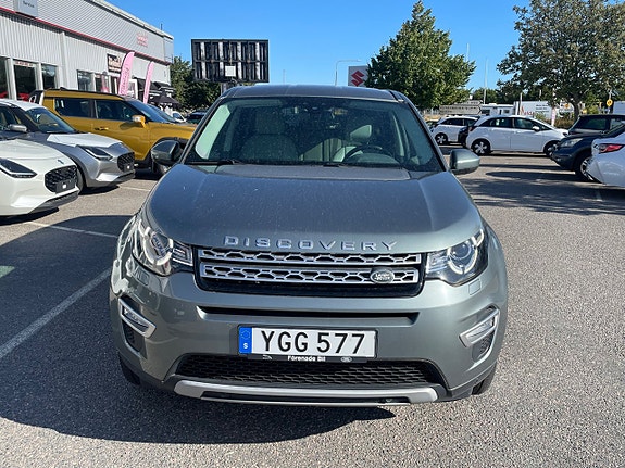 Land Rover Discovery Sport 3 of 19