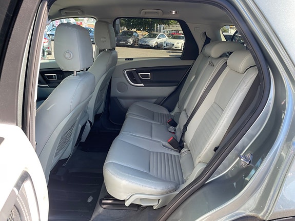 Land Rover Discovery Sport 9 of 19