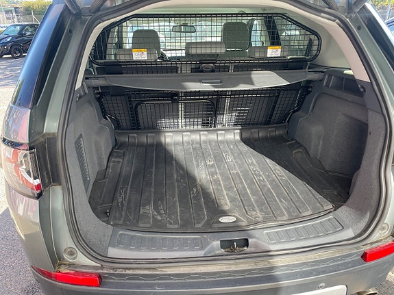 Land Rover Discovery Sport 17 of 19
