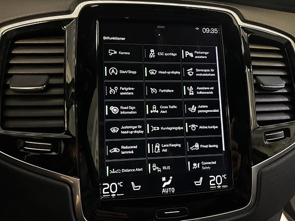 Volvo XC90 20 of 20