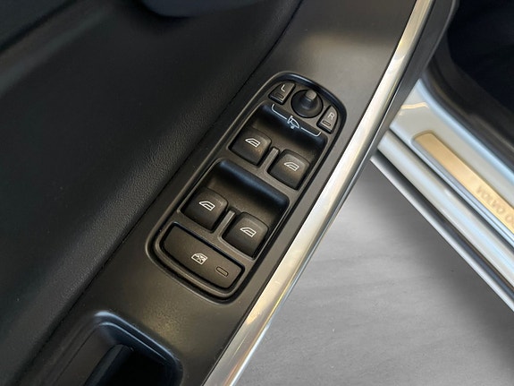 Volvo V60 9 of 26