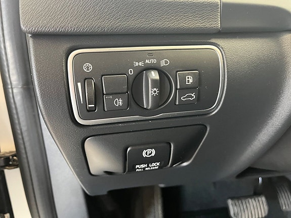 Volvo V60 18 of 26