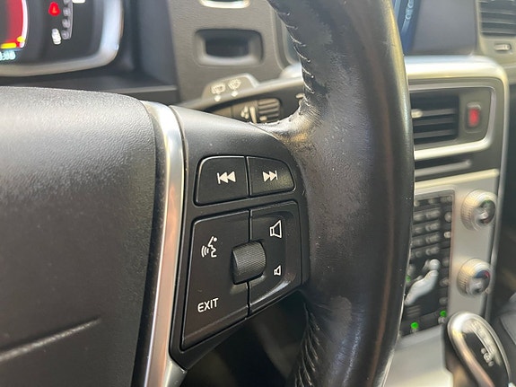 Volvo V60 24 of 26