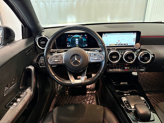 Mercedes-Benz A180 d 9 of 18