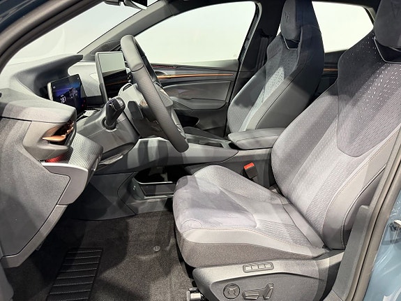 Cupra Raval 7 of 15