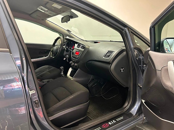 Kia Ceed 12 of 18