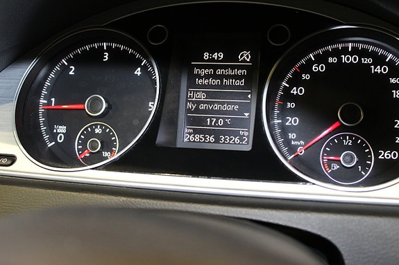 Volkswagen Passat Alltrack 17 of 17