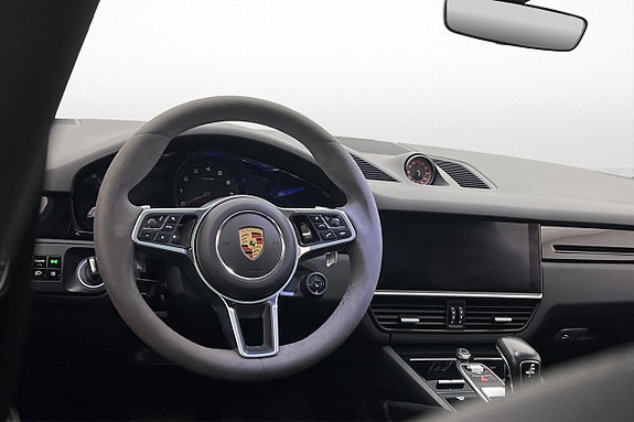 Porsche Cayenne Coupe 13 of 30