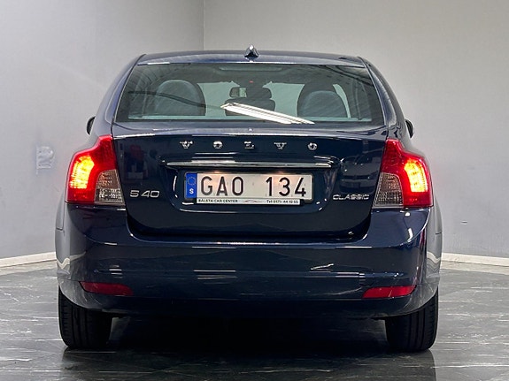 Volvo S40 7 of 20