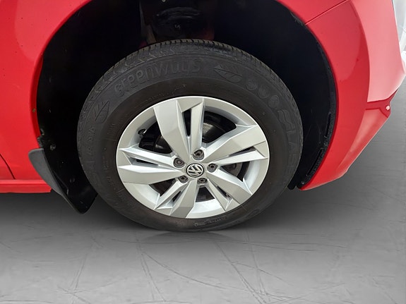 Volkswagen Polo 26 of 26