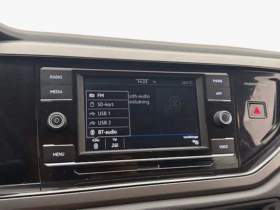 Volkswagen Polo 17 of 26