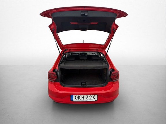 Volkswagen Polo 10 of 26