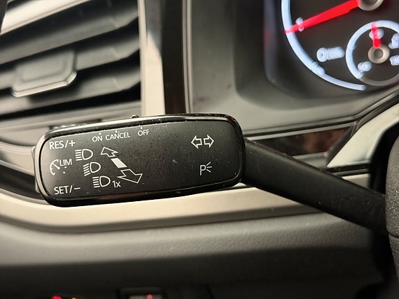 Volkswagen Polo 22 of 26