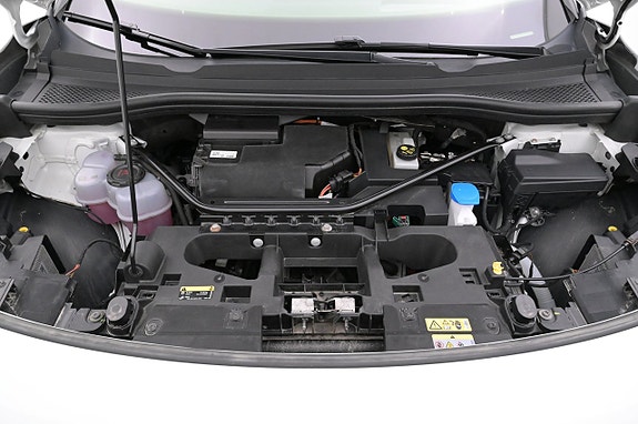 Volkswagen ID.4 GTX 26 of 27