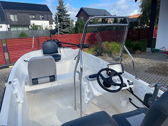 Askeladden 430SL – Yamaha 30 kW, Minn Kota, Garmin & trailer 3 of 17