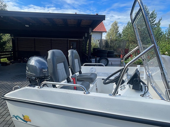 Askeladden 430SL – Yamaha 30 kW, Minn Kota, Garmin & trailer 5 of 17