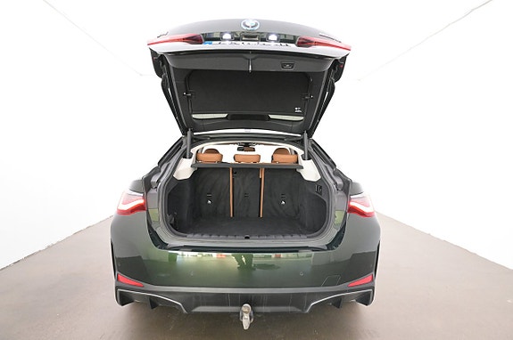 BMW i4 22 of 27