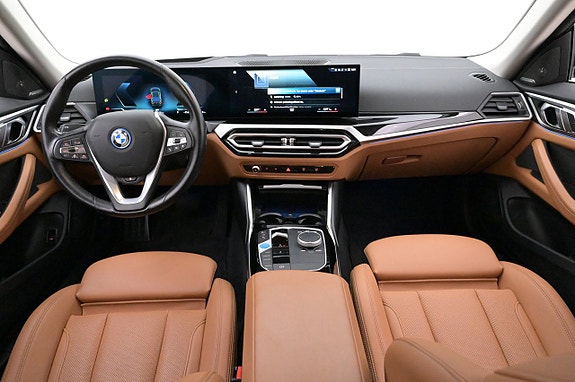 BMW i4 8 of 27