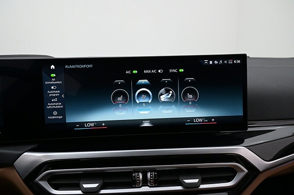 BMW i4 16 of 27