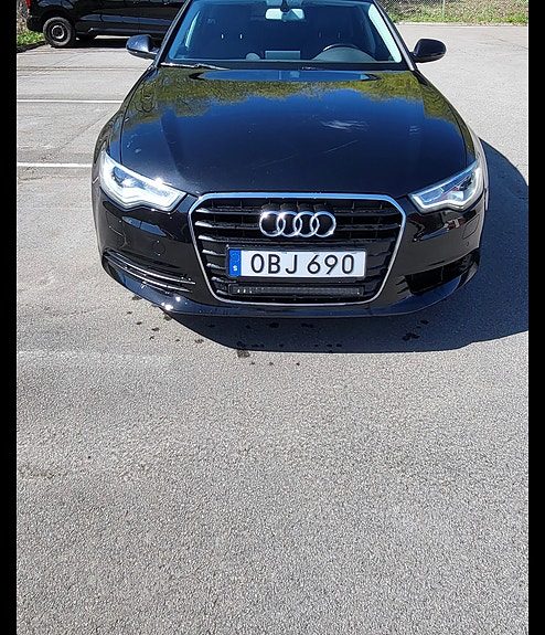 Audi A6 2 of 8