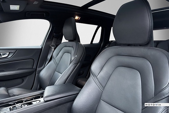 Volvo V60 12 of 23