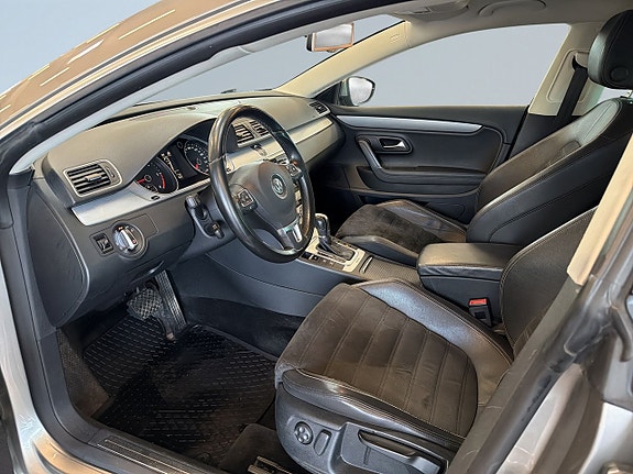 Volkswagen CC 9 of 22
