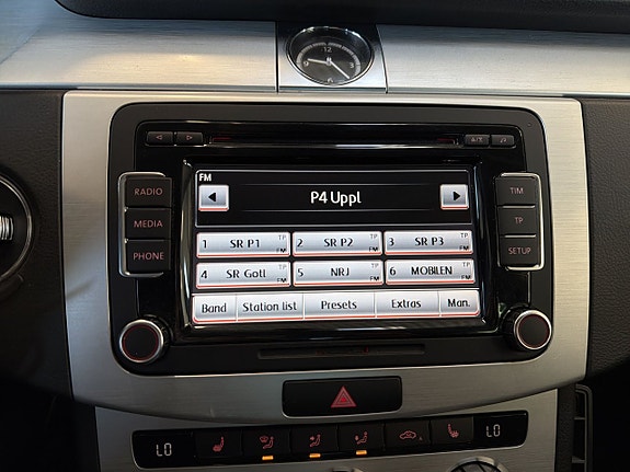 Volkswagen CC 10 of 22
