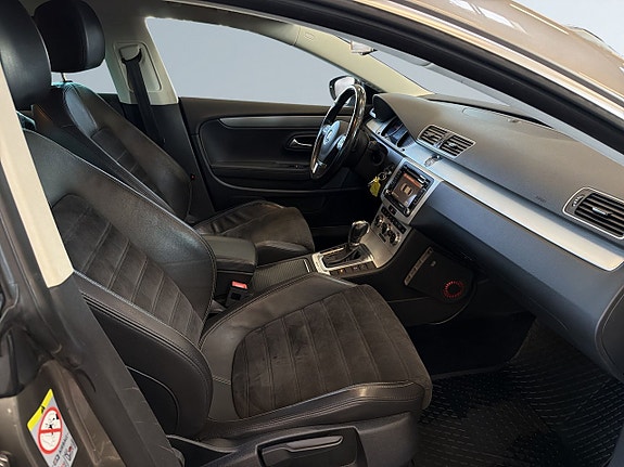 Volkswagen CC 20 of 22