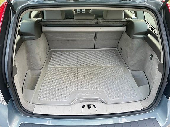 Volvo V50 5 of 6