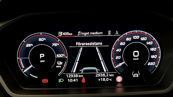 Audi Q4 e-tron 16 of 19