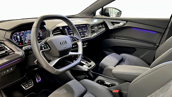 Audi Q4 e-tron 7 of 19