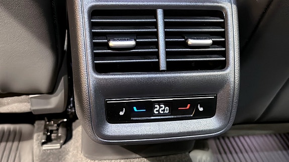 Volkswagen Passat 20 of 21