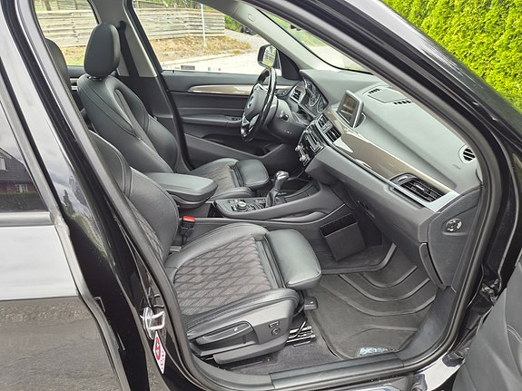 BMW X1 7 of 15